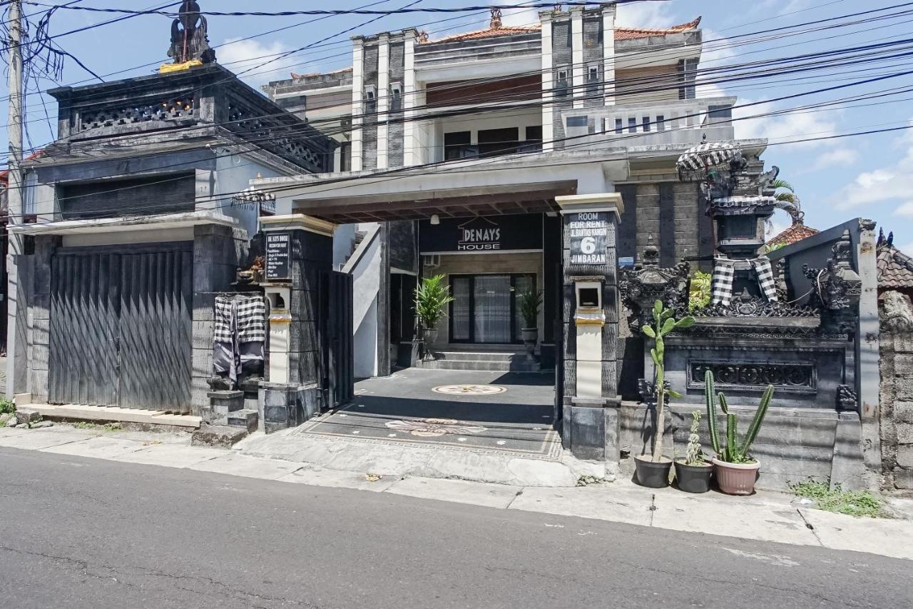 Denays Guesthouse Jimbaran Exterior photo